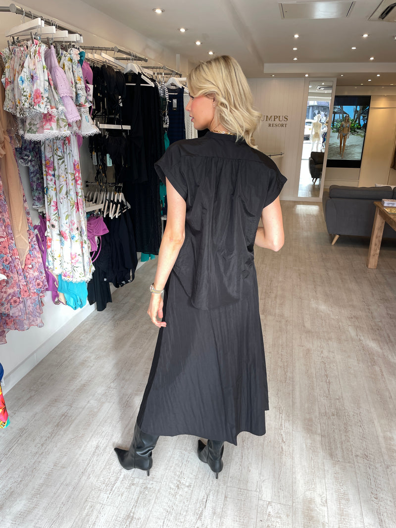 Muche & Muchette Nini Loose Fit Short Sleeve Shirt Black