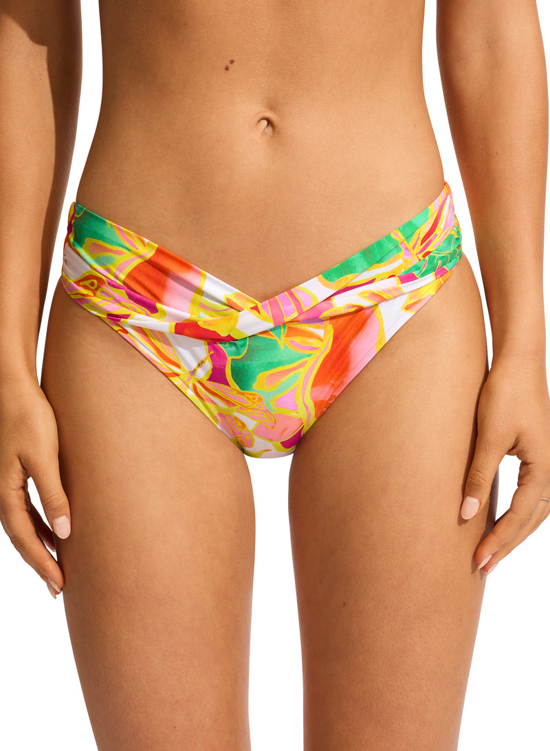 Seafolly Wonderland Twist Bandeau and Twist Hipster Bikini Set in Fuchsia Rose 15% OFF