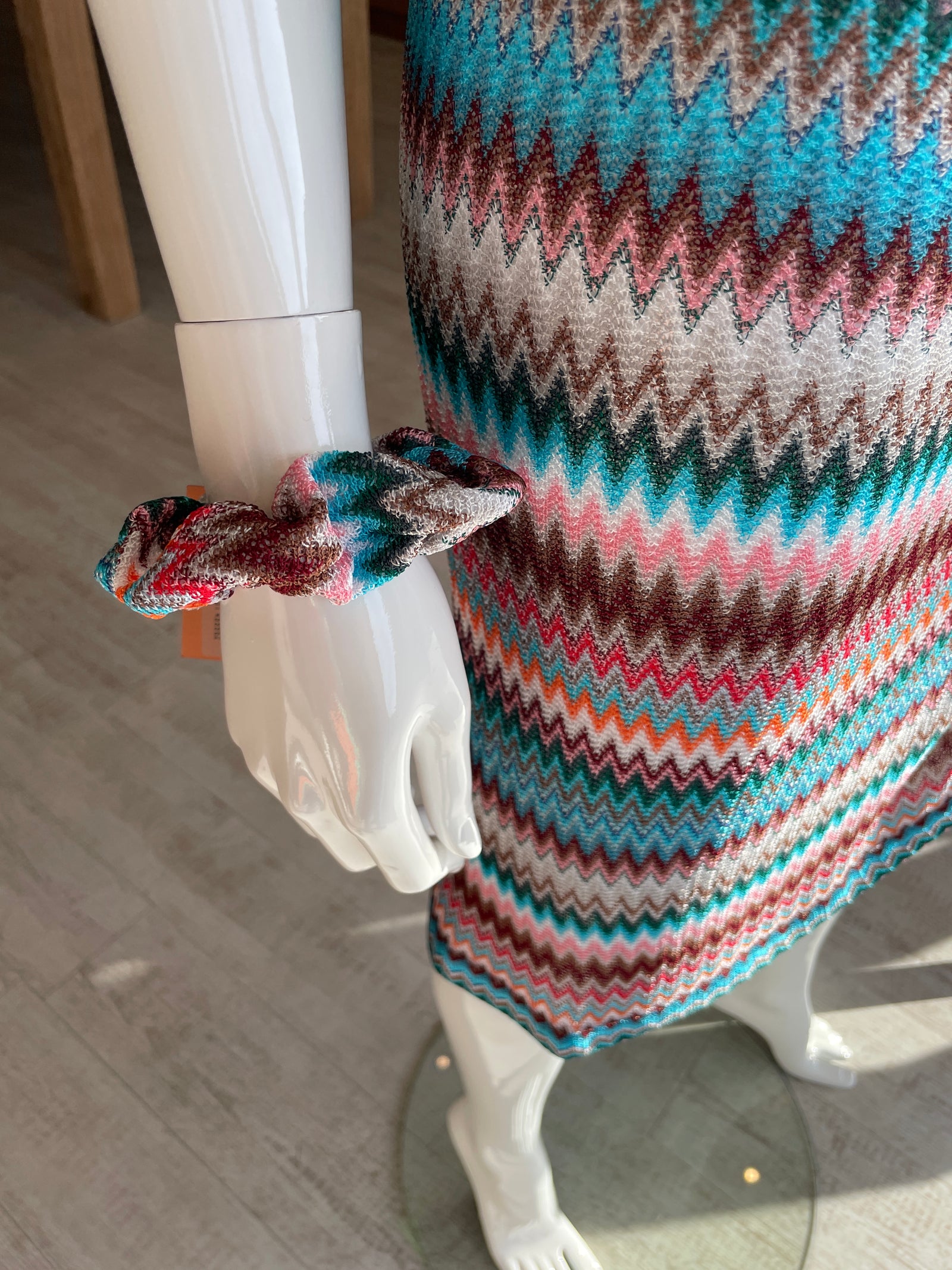 Missoni Scrunchie in Pink and Blue – Rumpus Resort display picture 3
