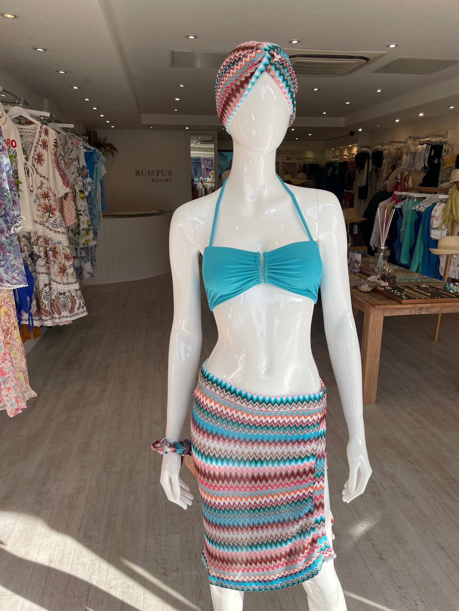 ?x2HP?Missoni pink knit zig zag chevron headband Missoni Zig-zag head wrap Missoni main image 2